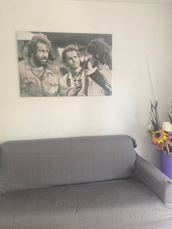 Guest House Persico เดเซนซาโนเดลการ์ดา ภายนอก รูปภาพ